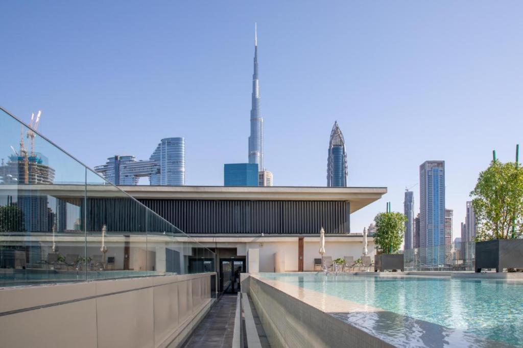 Luxury Apartment With Pool, Patio & Gym In City Walk Dubaj Zewnętrze zdjęcie