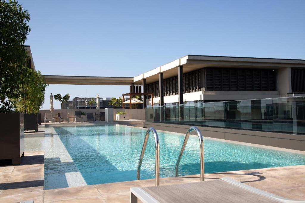 Luxury Apartment With Pool, Patio & Gym In City Walk Dubaj Zewnętrze zdjęcie